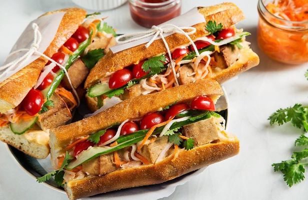 Private Street Food Tour - Walking Hanoi Old Quarter