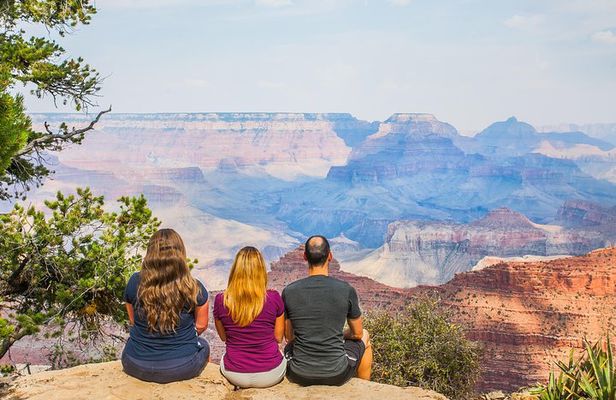 Grand Canyon with Sedona Tour from Phoenix