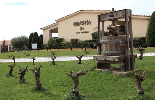 Off road experience at the roads of wine 