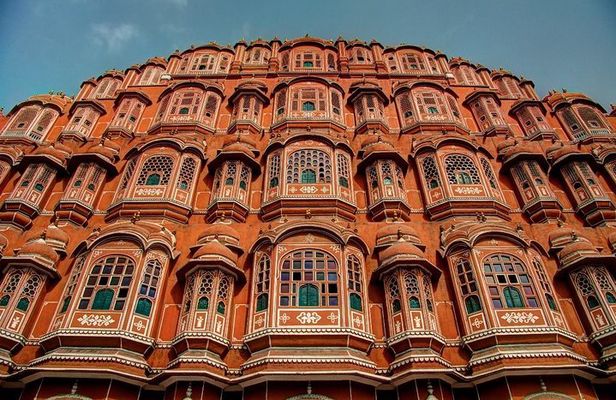 Guided Jaipur City Tour With Drop Off at Udaipur