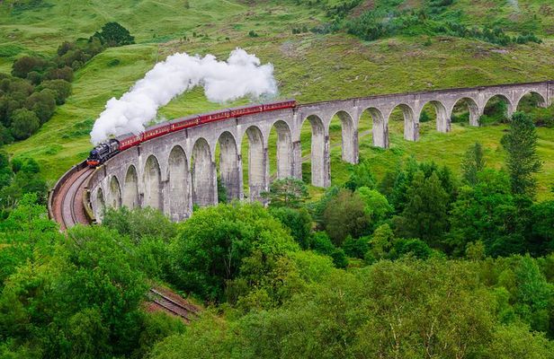 2-Day Jacobite Experience including the Hogwarts Express from Edinburgh