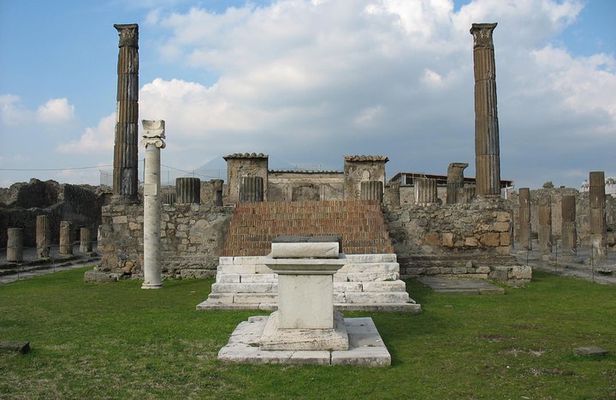 Visit in Pompeii - Pompeii Private Tour with Ada