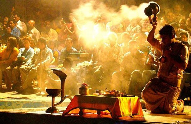 2 days Varanasi city Tour by a Vande Bharat train