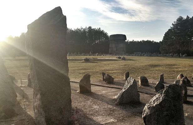 Private tour: Treblinka camp and Polish countryside from Warsaw