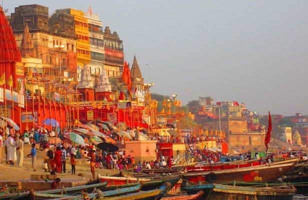 Private Varanasi Overnight Tour with Flight