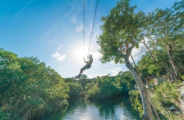 Private Snorkeling Tour in 2 Cenotes with Mayan lunch
