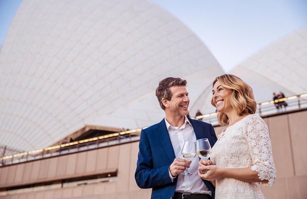 Sydney Opera House VIP Experience: Guided Tour, Dinner & Drinks