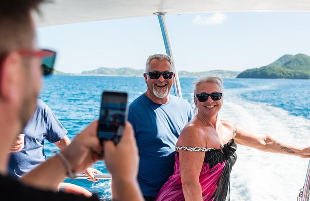 St Lucia Full-Day Catamaran Sightseeing Cruise With Snorkeling