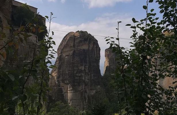 Delphi and Meteora Private Day Trip from Athens including Dinner