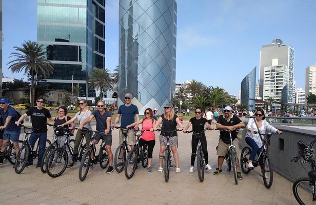 Cycling Tour Miraflores - Barranco - Chorrillos