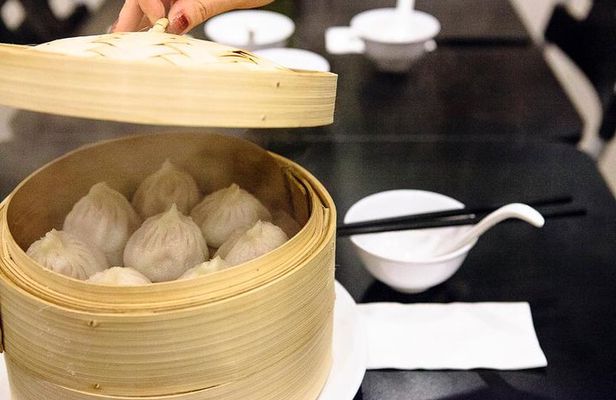 Melbourne Dumpling Walking Tour