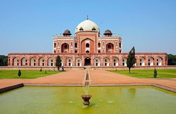 Ultimate Golden Triangle India Tour