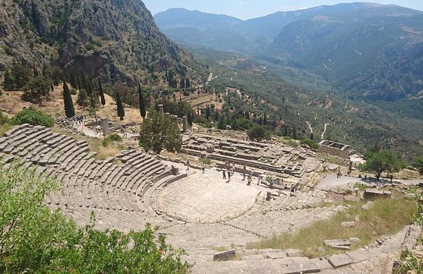3-Day Classical Greece Tour: Epidaurus, Mycenae, Nafplion, Olympia, Delphi