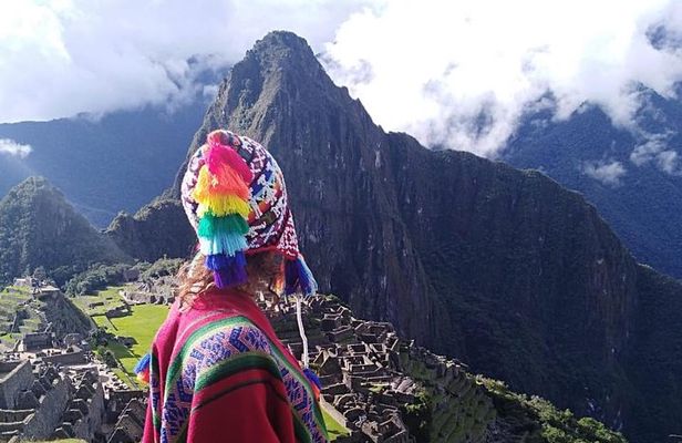 5 Day View The Most Popular The Sacred Valley, Machu Picchu & Rainbow Mountain