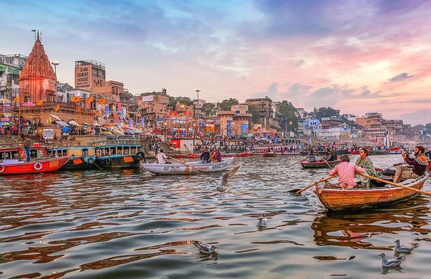 Morning Boat Ride with Temples Tour