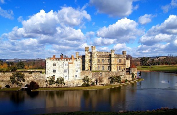 Small-Group Early Access Leeds Castle, Canterbury, and Greenwich
