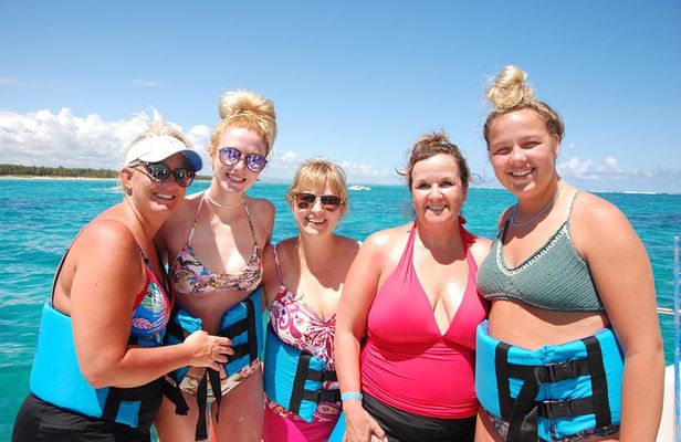 Small Group: Snorkeling Cruise Adventure around the Punta Cana Coast