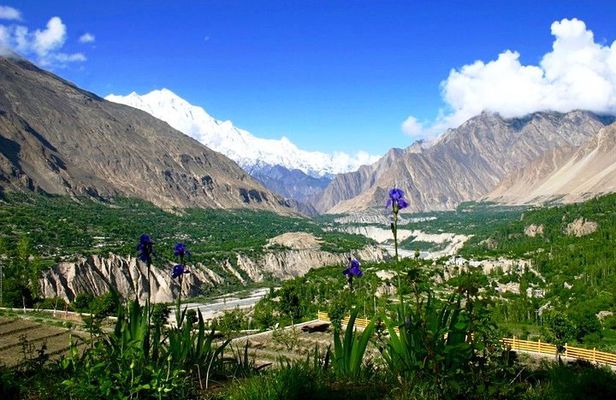 Hunza Valley Tour Pakistan