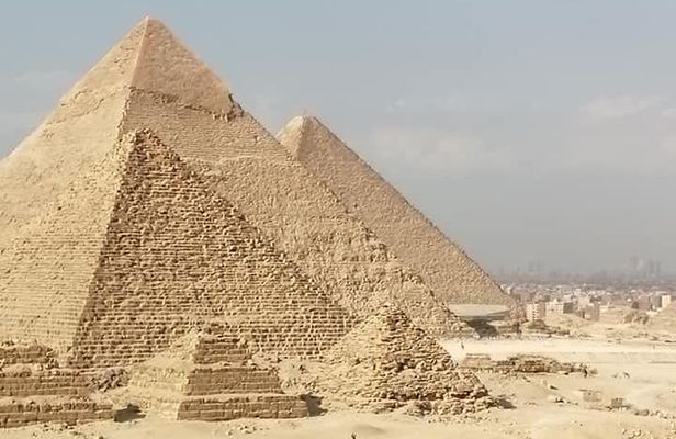 Giza Pyramids & sphinx ,Saqqara(step pyramids,Dahshour (red and bent pyramids)