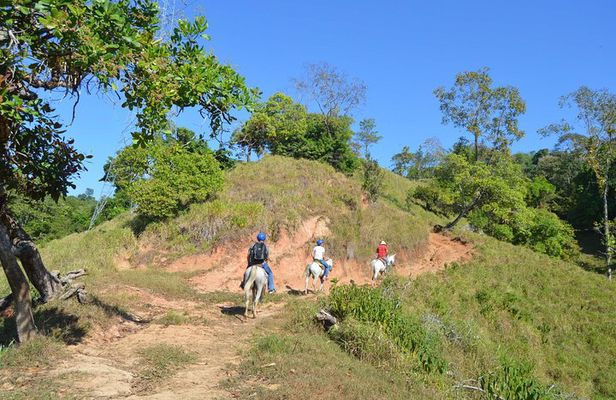 Rancho Típico Don Juan, Horseback Riding tour