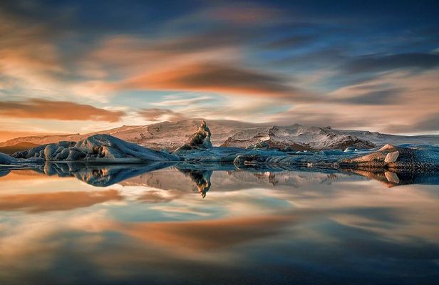 2 Day Small Group Guided Tour to Jokulsarlon with Ice Cave