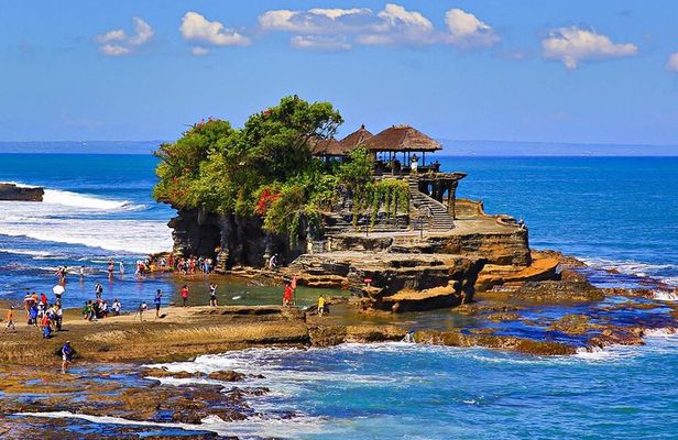 Full Day : Ubud And Tanah Lot Temple Tours