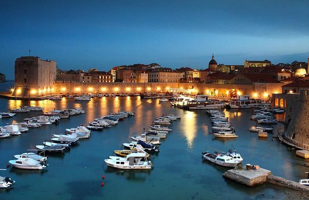 Dubrovnik by Night, History, Wine & Bites