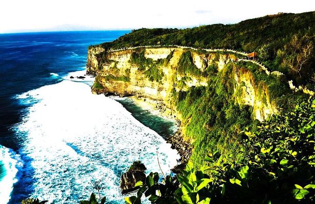Bali Halfday Tour Uluwatu