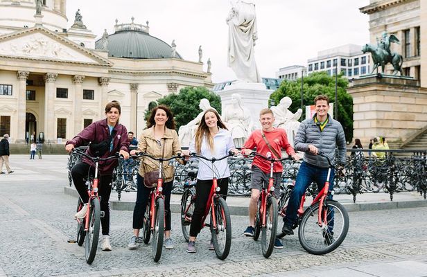 Berlin City Bike Tour with Beer Garden Stop