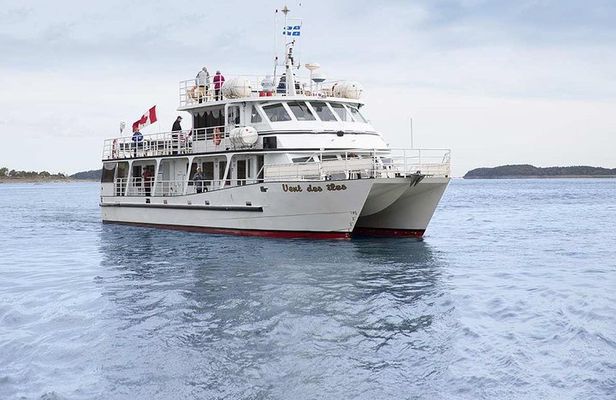Cruise and Visit of Grosse-Ile