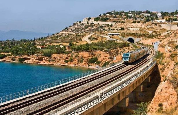 2-days rail trip from Athens to Meteora