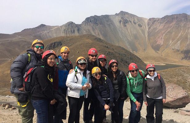 Mountaineering to the Nevado de Toluca (altitude 4680m)