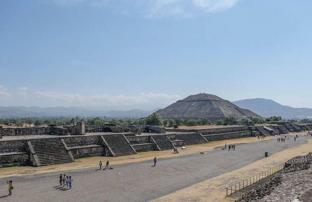 Teotihuacan, Shrine of Guadalupe & Tlatelolco Day Tour
