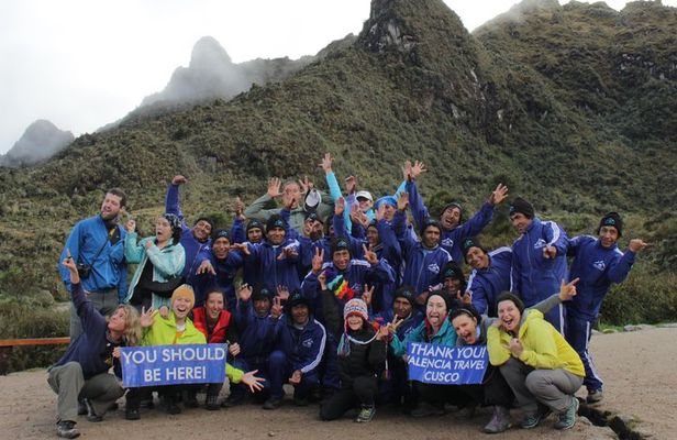 7-Day: Inca Trail Trek to Machu Picchu Group Tour