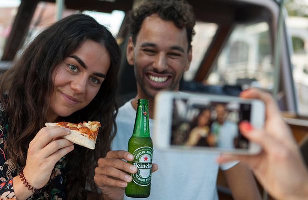 Amsterdam Pizza Cruise with Unlimited Drinks