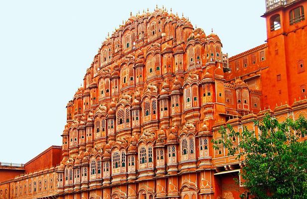Colourful Rajasthan Tour with Taj Mahal