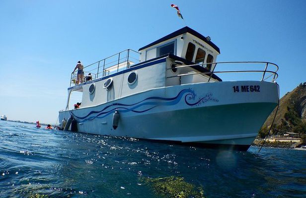 Coast to Coast from Taormina -2 HOURS MINI- CRUISE ISOLABELLA