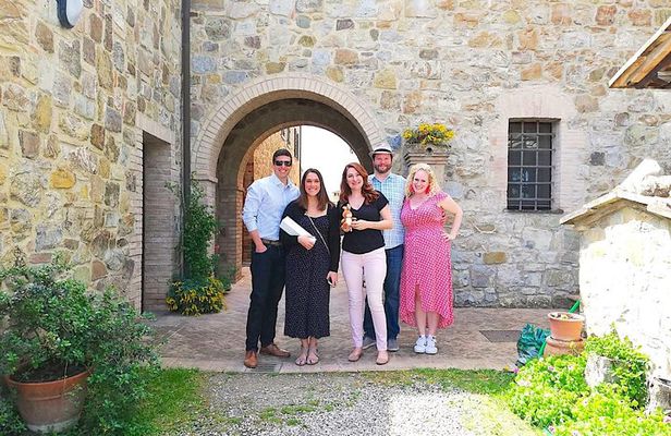 Brunello di Montalcino Wine Tour of 2 Wineries with Pairing Lunch
