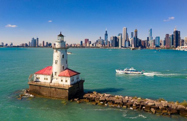 Chicago Sightseeing River and Lake Cruise