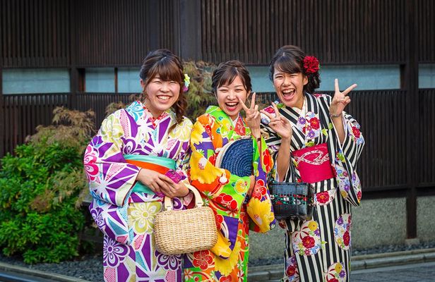 Private Tour Guide Yokohama with a Local: Kickstart your Trip, Personalized