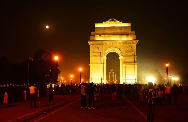 Delhi by Evening Tour by Private Air-Condition vehicle