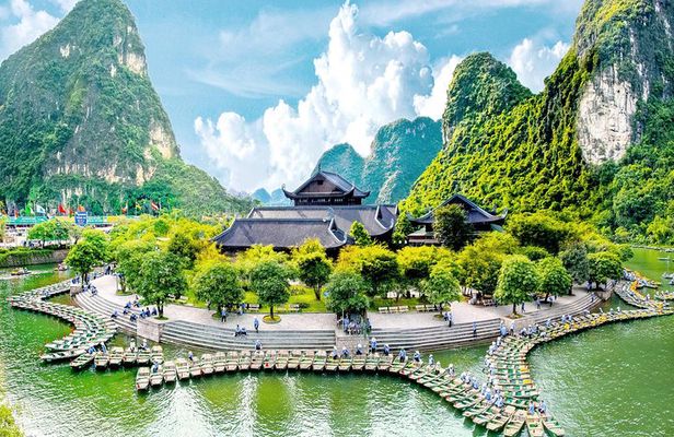 Ninh Binh Full-Day Tour from Hanoi: Bai Dinh, Trang An, Mua Cave