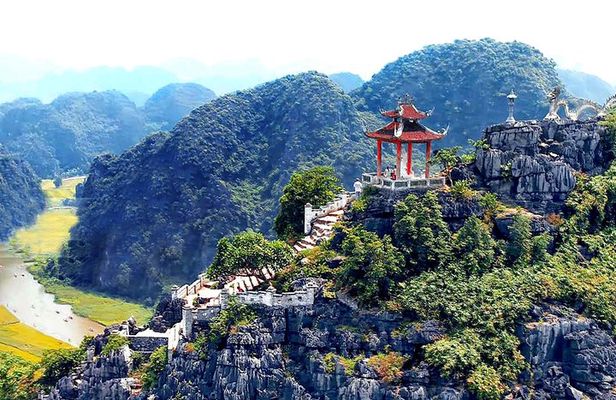Bai Dinh Pagoda - Trang An - Hoa Lu - Tam Coc 2 Days - 1 Night