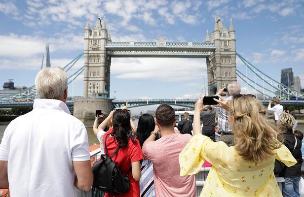 Hop-On Hop-Off Sightseeing River Cruise on the Thames