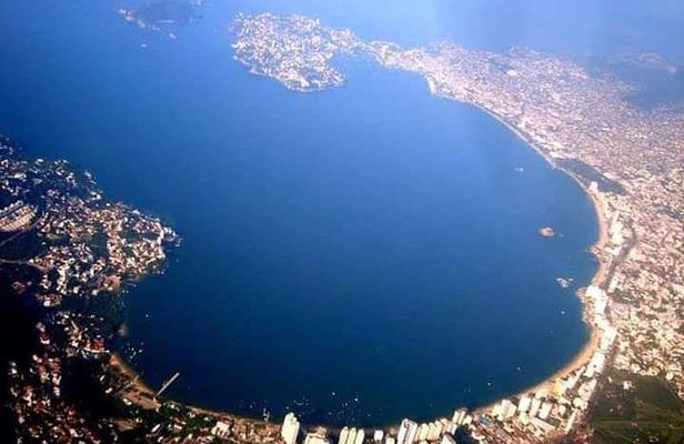 Acapulco All In One
