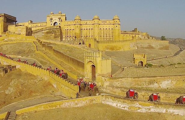 Private Delhi Jaipur Day Trip by Car