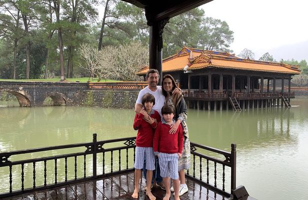 HUE POETIC CITY + KING ROYAL TOMB + LANGCO LaGUNA & HAI VAN PASS