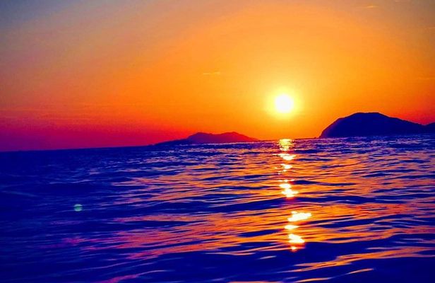 Private Sunset Cruise with Fisher 20 Speedboat