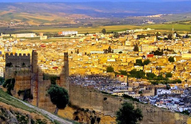 Private Fes Old Town Tour with Guide and Sightseeing with Driver