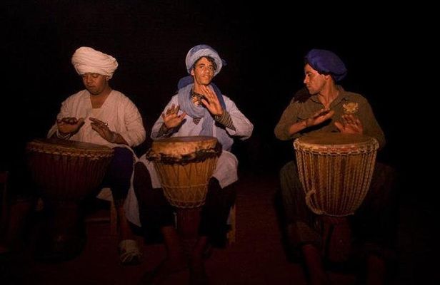 From Marrakech: 2 days to Zagora desert via Atlas mountains & Draa Oasis
